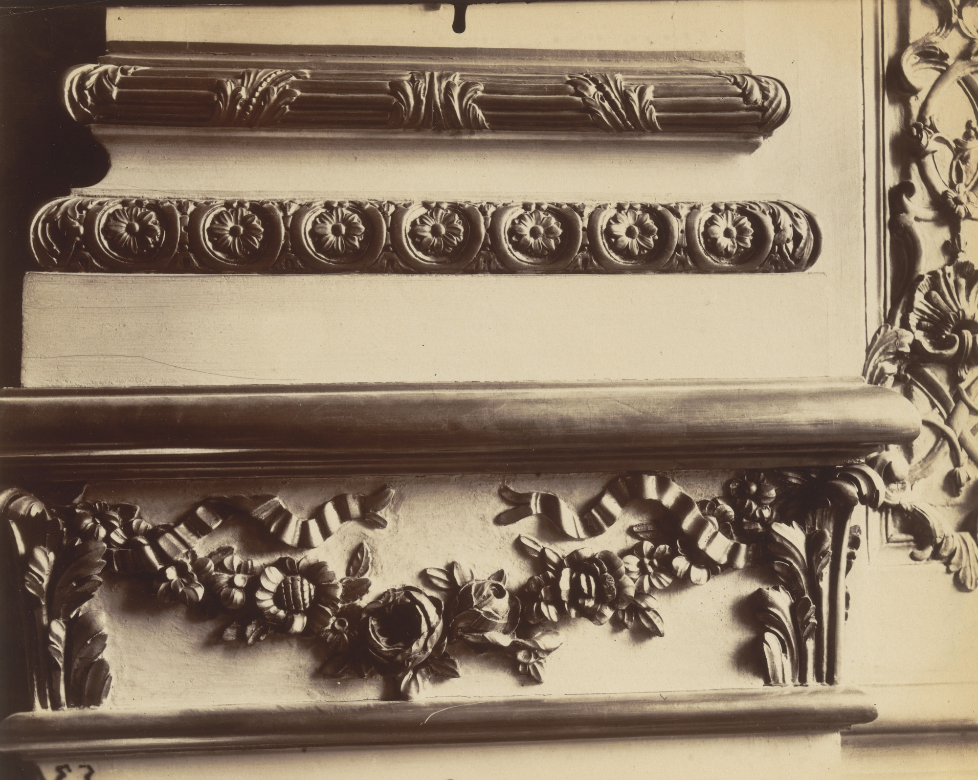 Eugène Atget. Hôtel de Roquelaure