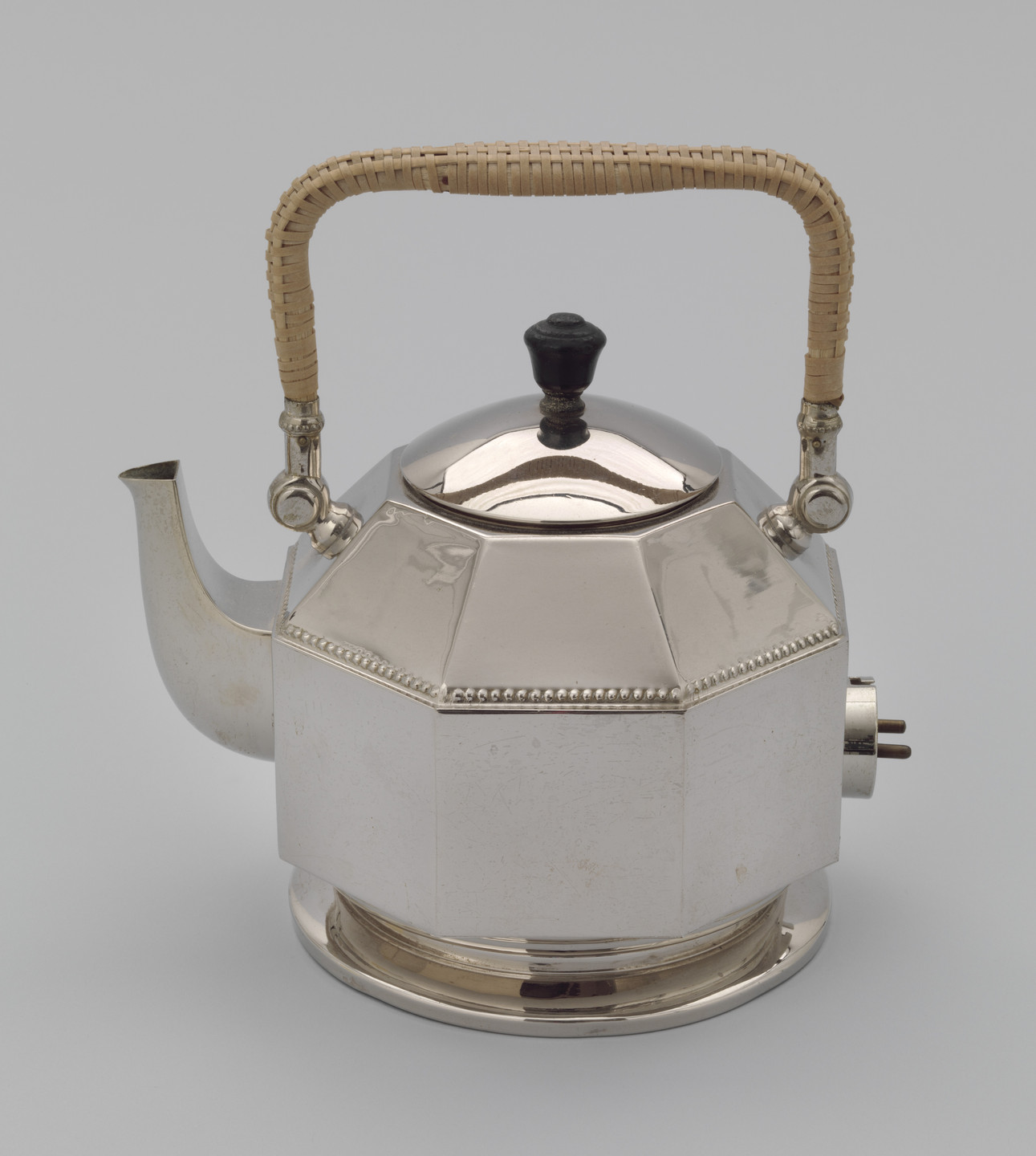 Peter Behrens. Electric Kettle. 1909