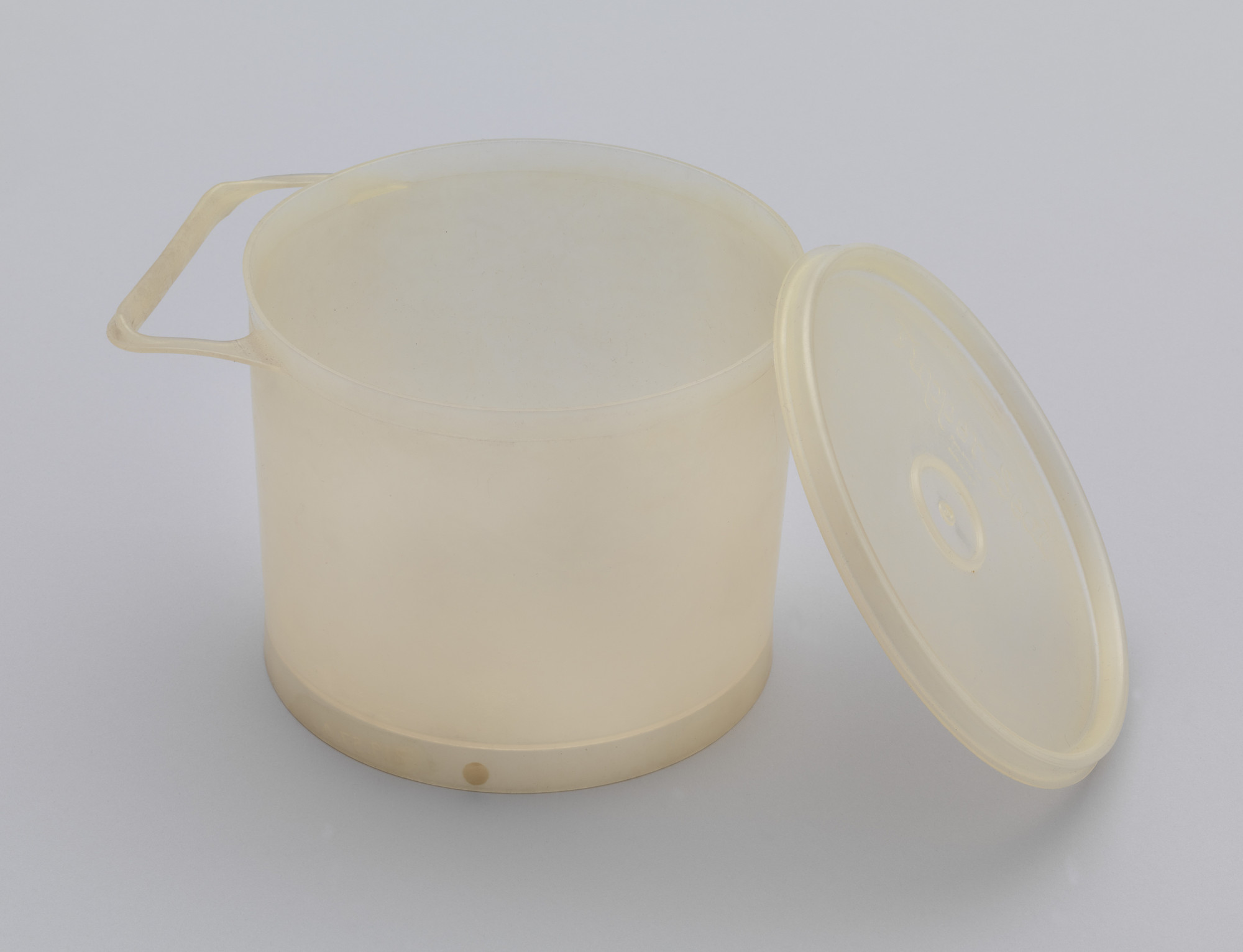 Earl S. Tupper. Flour Sieve