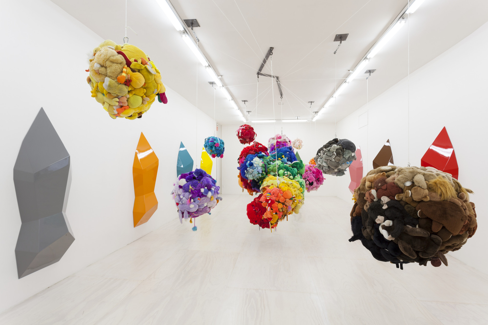 Mike Kelley. Deodorized Central Mass with Satellites. 1991/1999