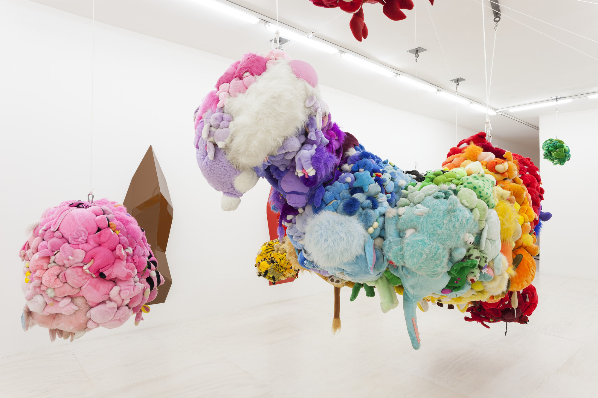 Mike Kelley. Deodorized Central Mass with Satellites. 1991/1999