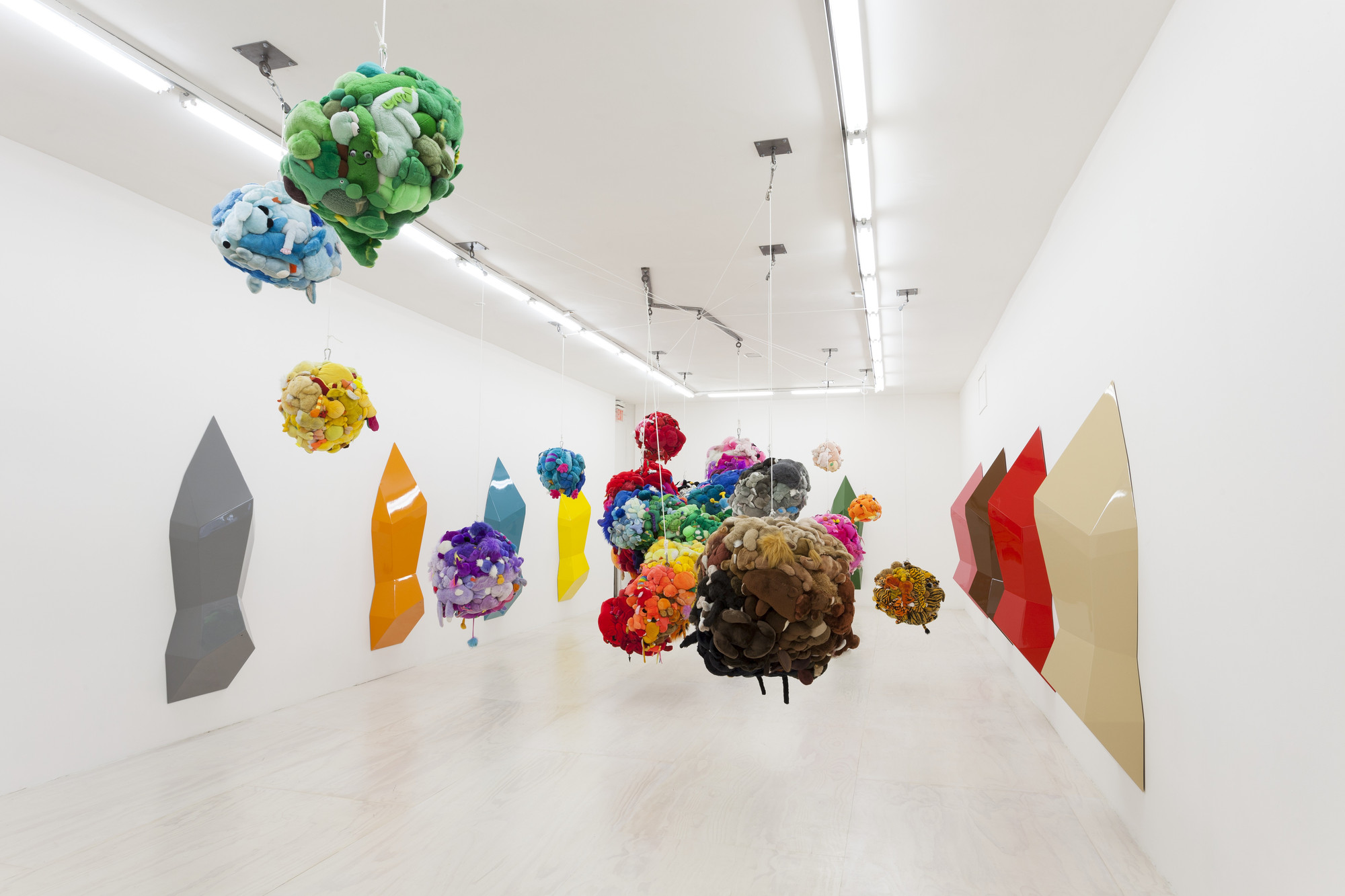 Mike Kelley. Deodorized Central Mass with Satellites. 1991/1999