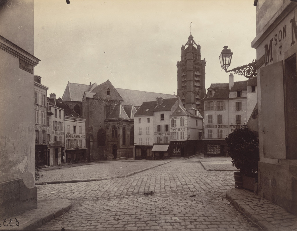 Pontoise, place du Grand-Martroy