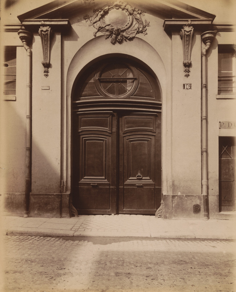 Hôtel de Crisenoy, rue des Quatre-fils 16