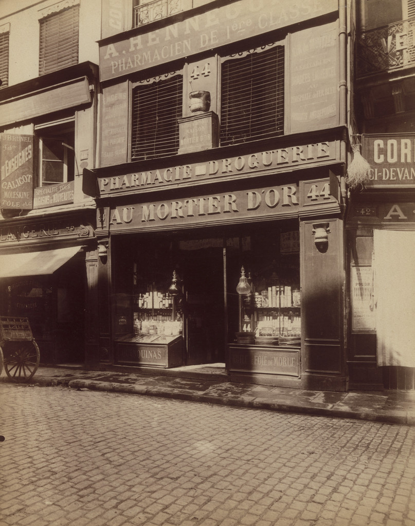 Au Mortier d'Or. 44 Rue des Lombards