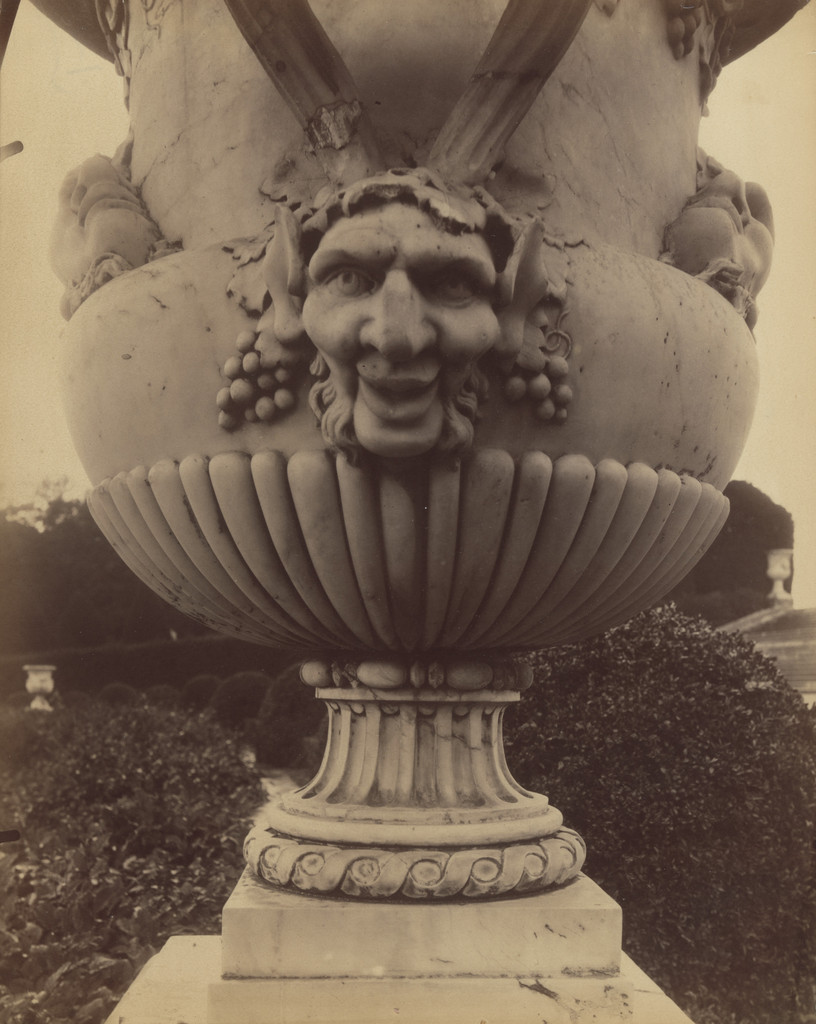 Versailles, vase (détail)