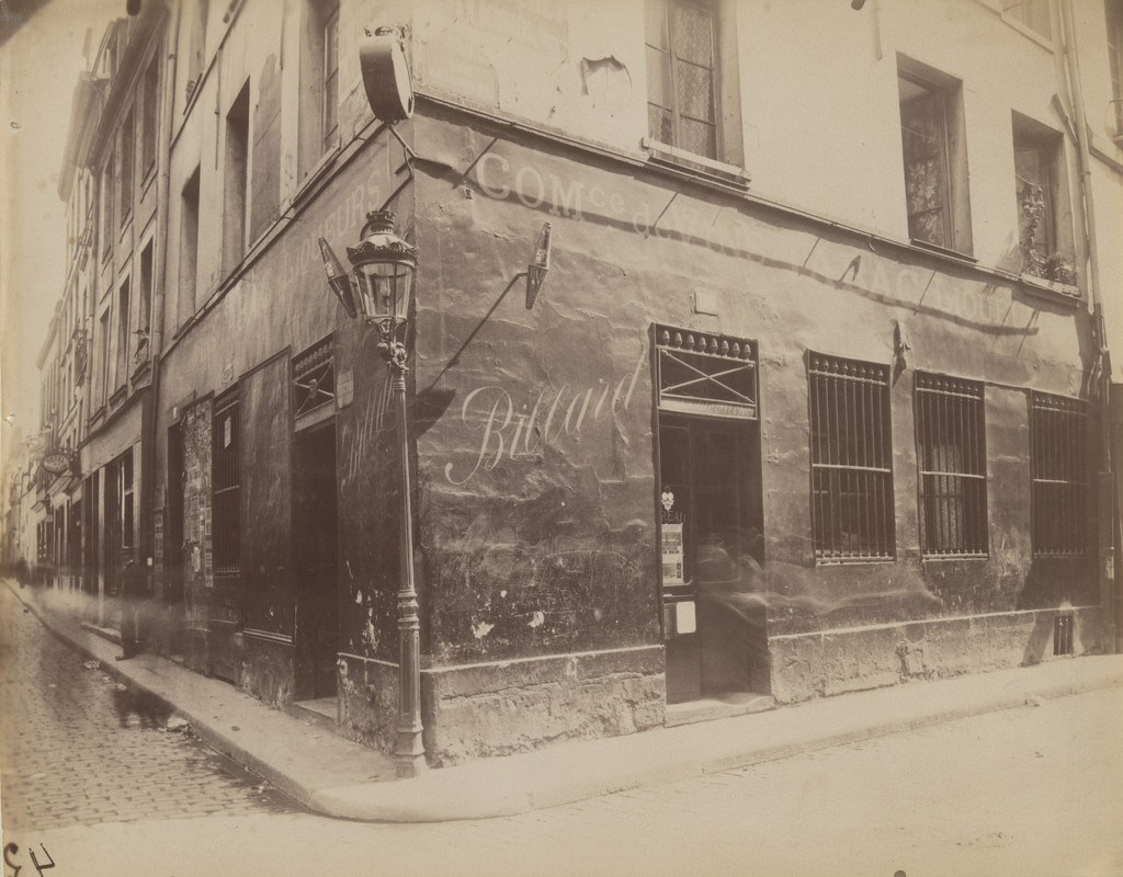 Cabaret de la Petite Biche. 60 rue Beaubourg