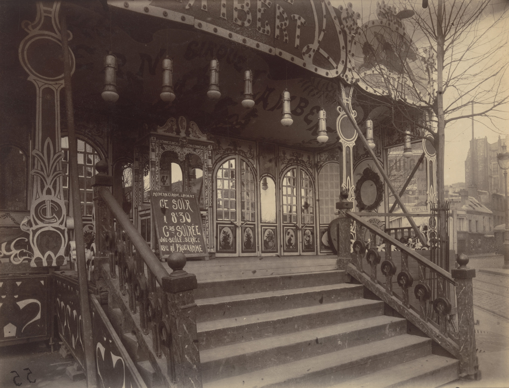 Eugène Atget. Fête de la Villette