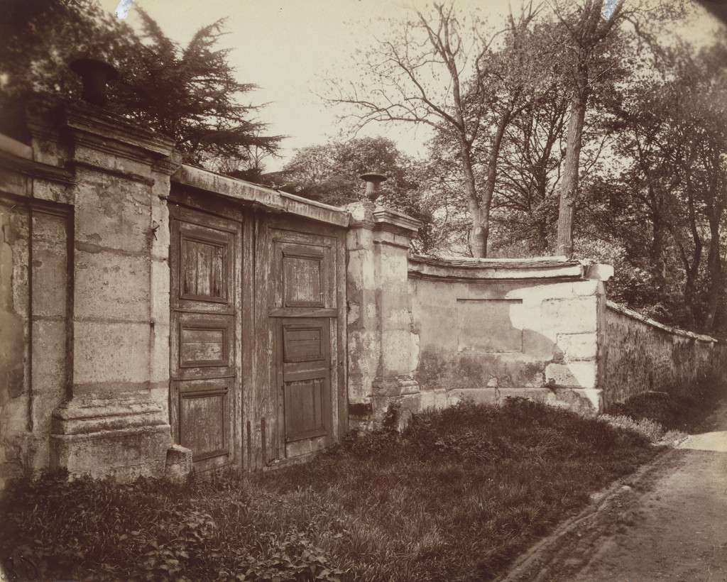 Châtillon, porte ancien château, rue des Pierrettes