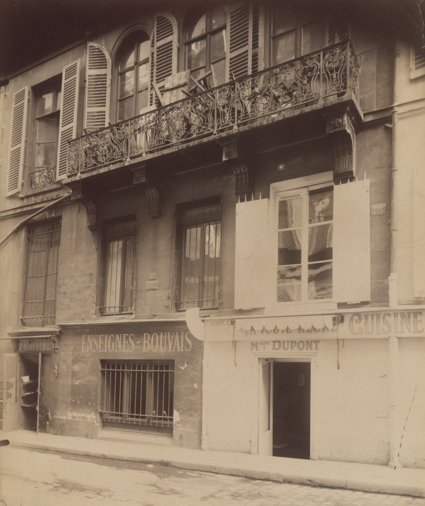 Balcon. 18 rue de Beaujolais