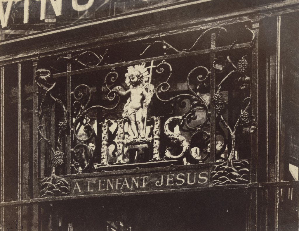 À l'enfant Jesus. Rue des Bourdonnais 33