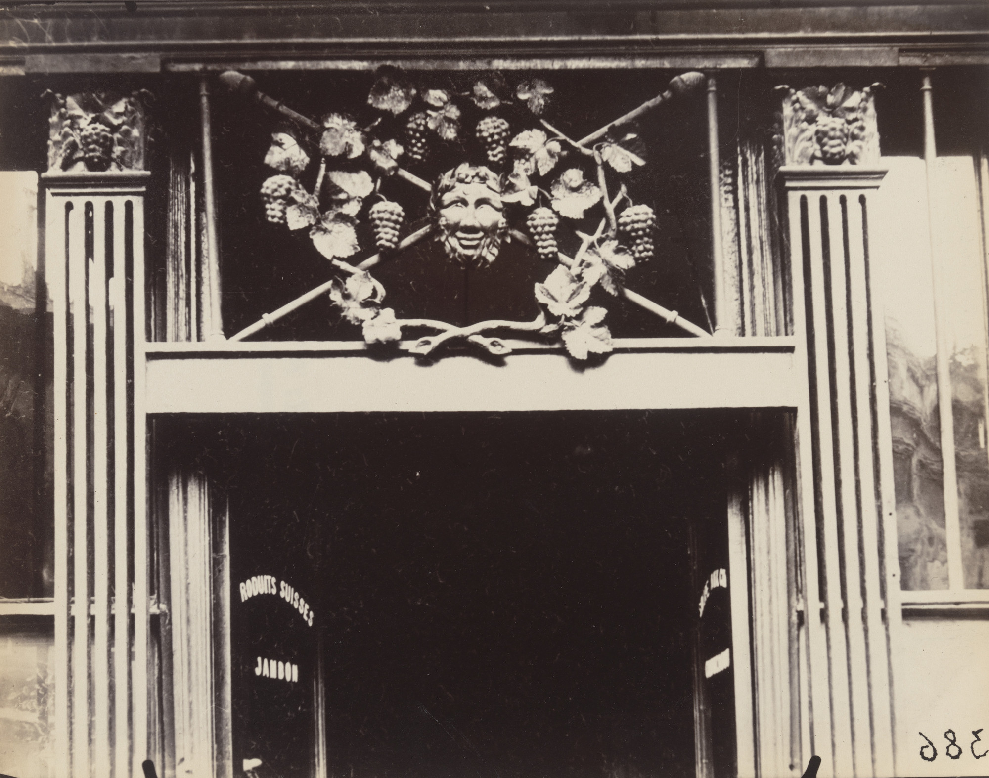 Eugène Atget. 58 Rue Caumartin