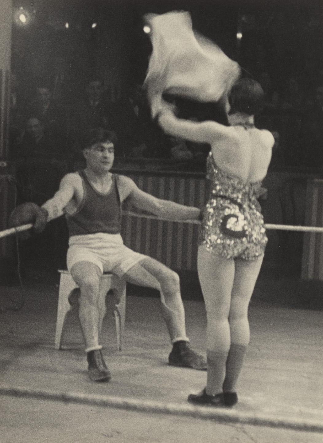Ilse Bing. Moulin Rouge. 1931