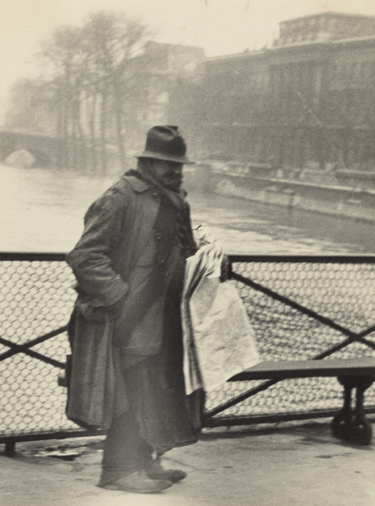 Poverty in Paris