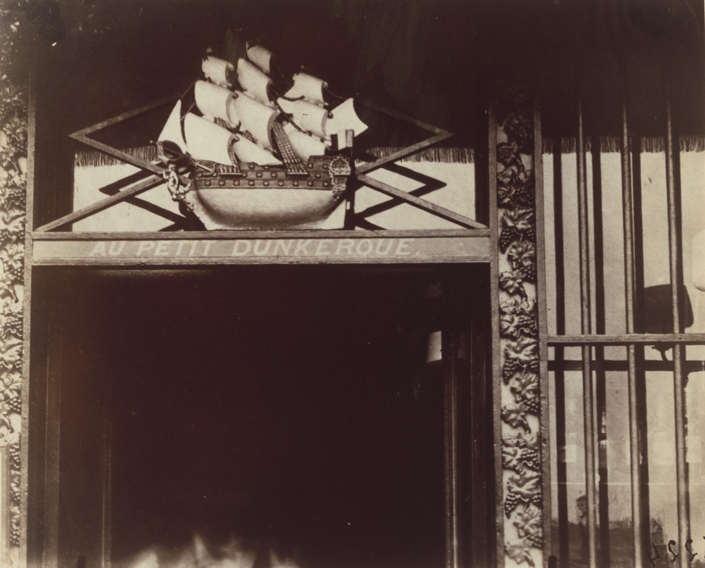 Au Petit Dunkerque. Quai conti 3 (enseigne)