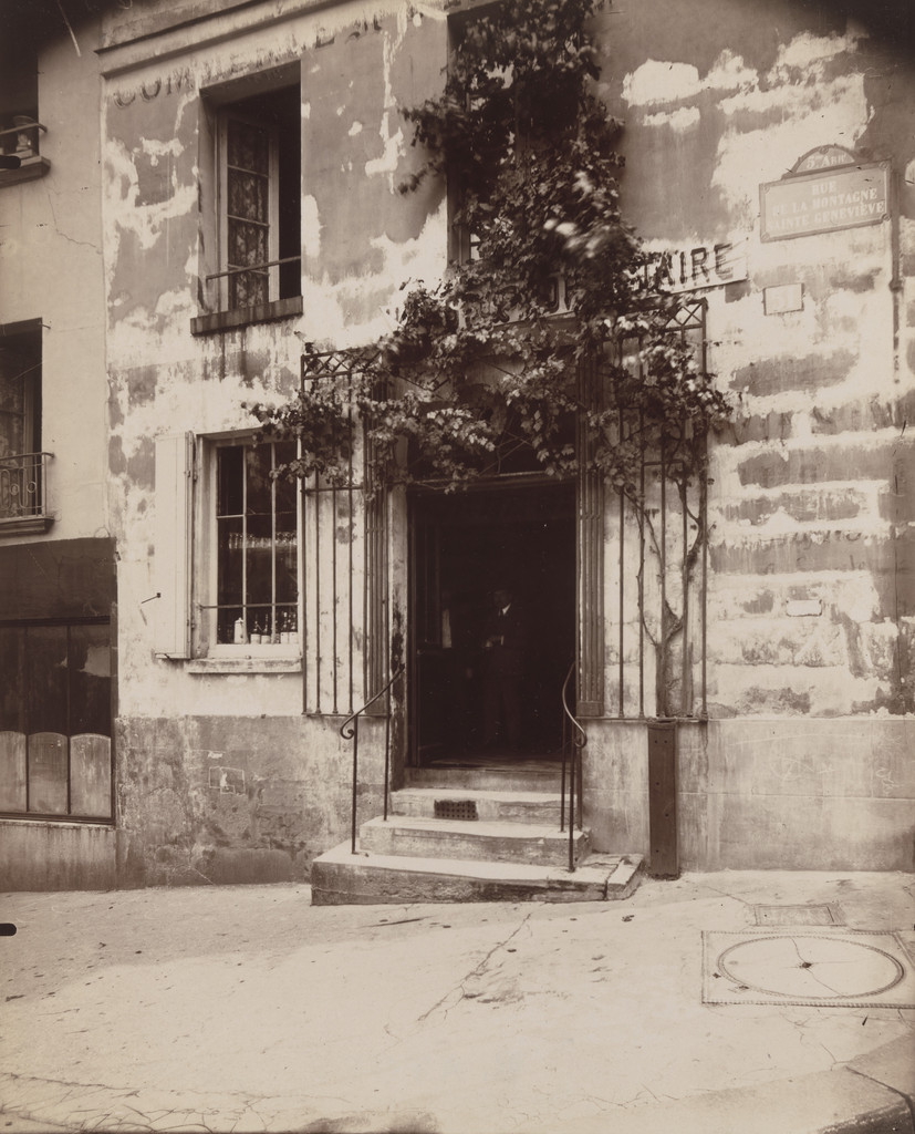 Rue de la Montagne-Sainte-Geneviève