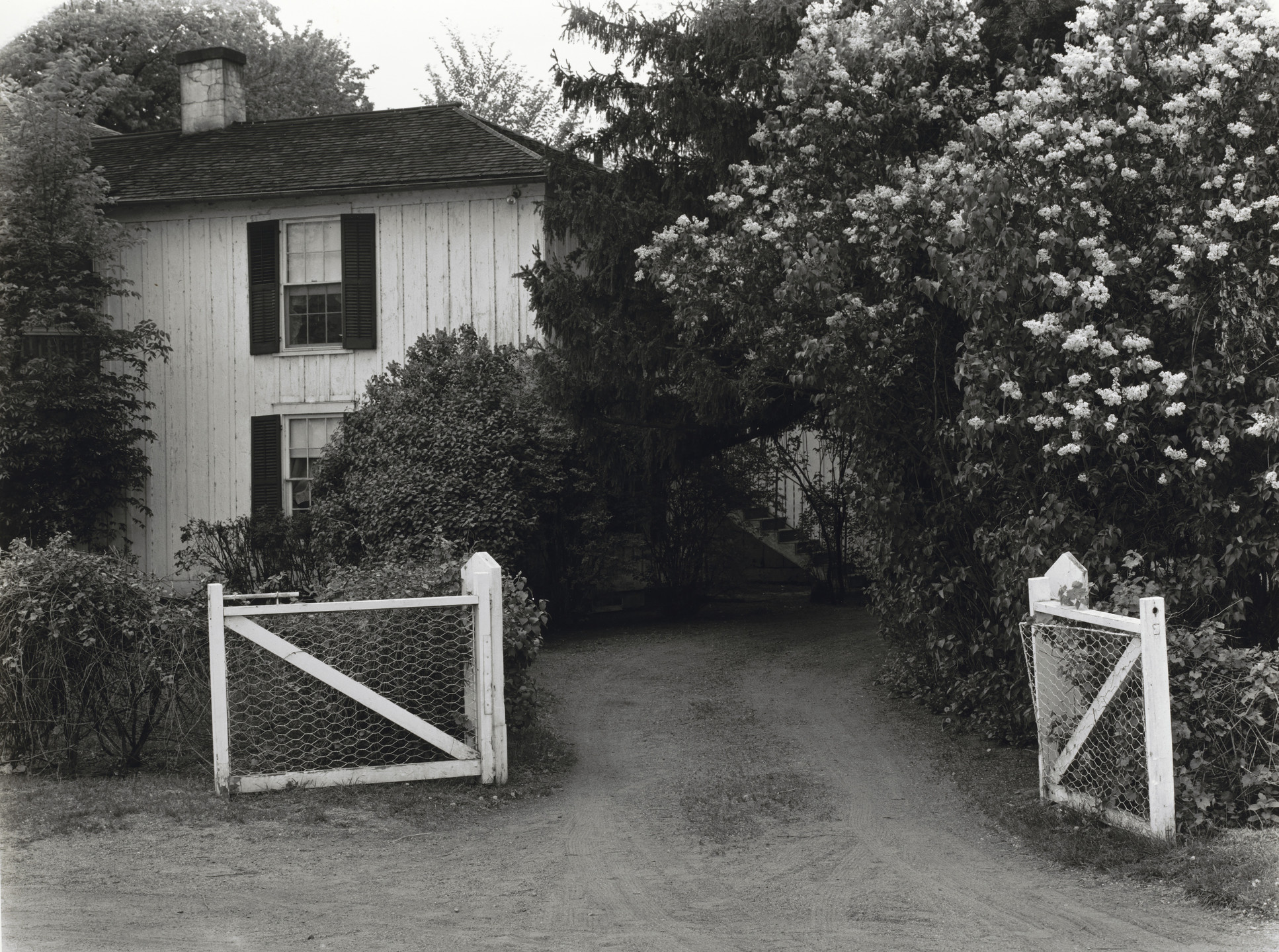John Szarkowski. General Garrard House, Lake Pepin. 1954