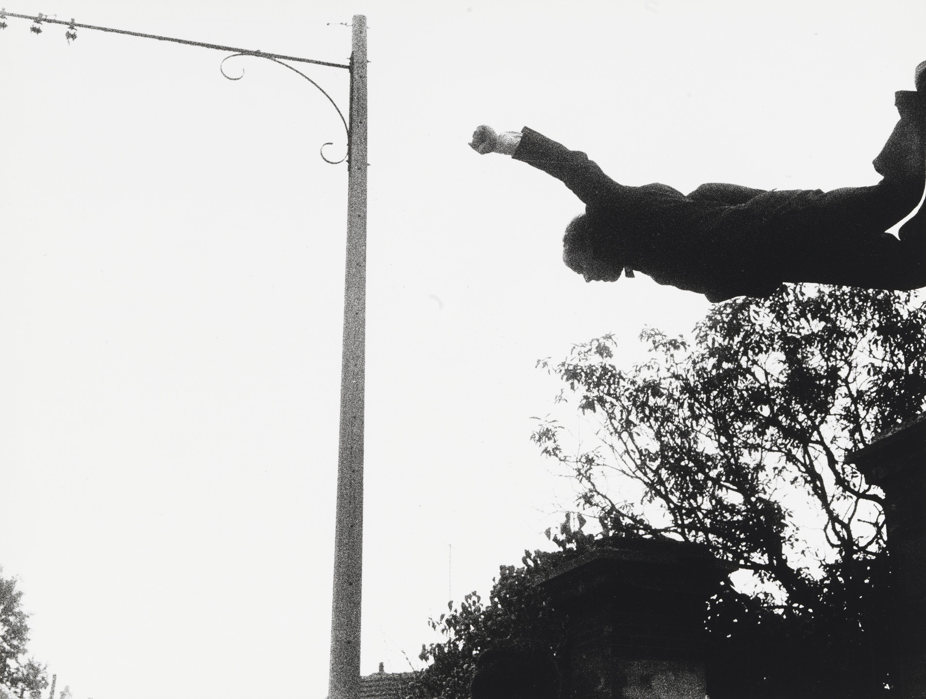 Yves Klein, Harry Shunk, János Kender. Leap into the Void. 1960