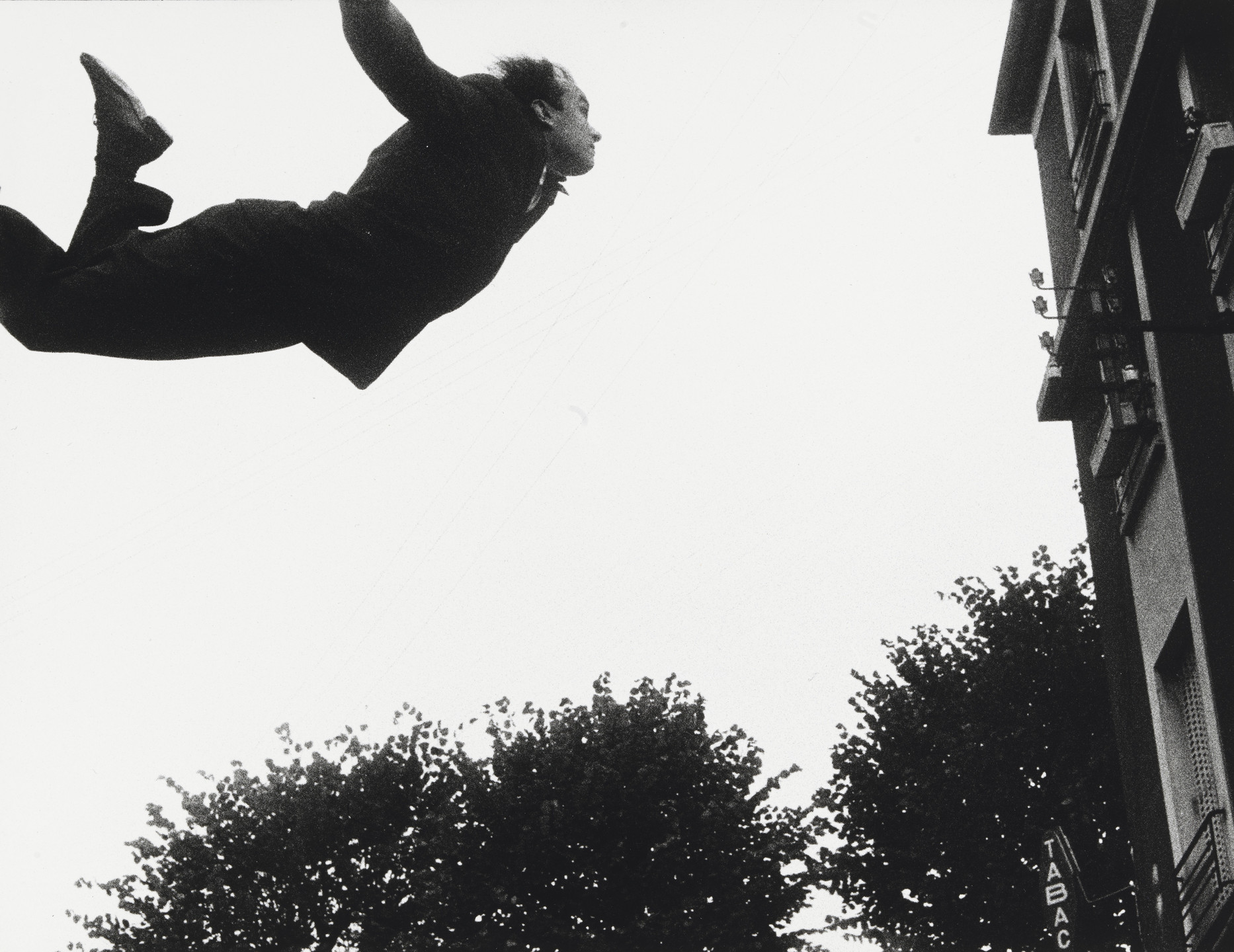 Yves Klein, Harry Shunk, János Kender. Leap into the Void. 1960