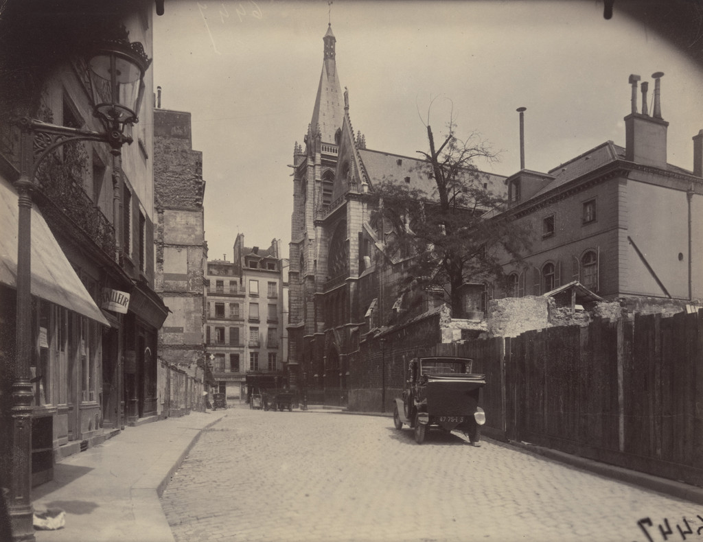 Rue des Prêtres-Saint-Séverin