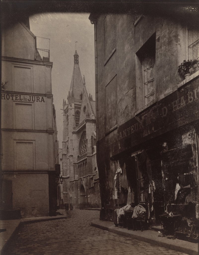 Rue des Prêtres-Saint-Séverin