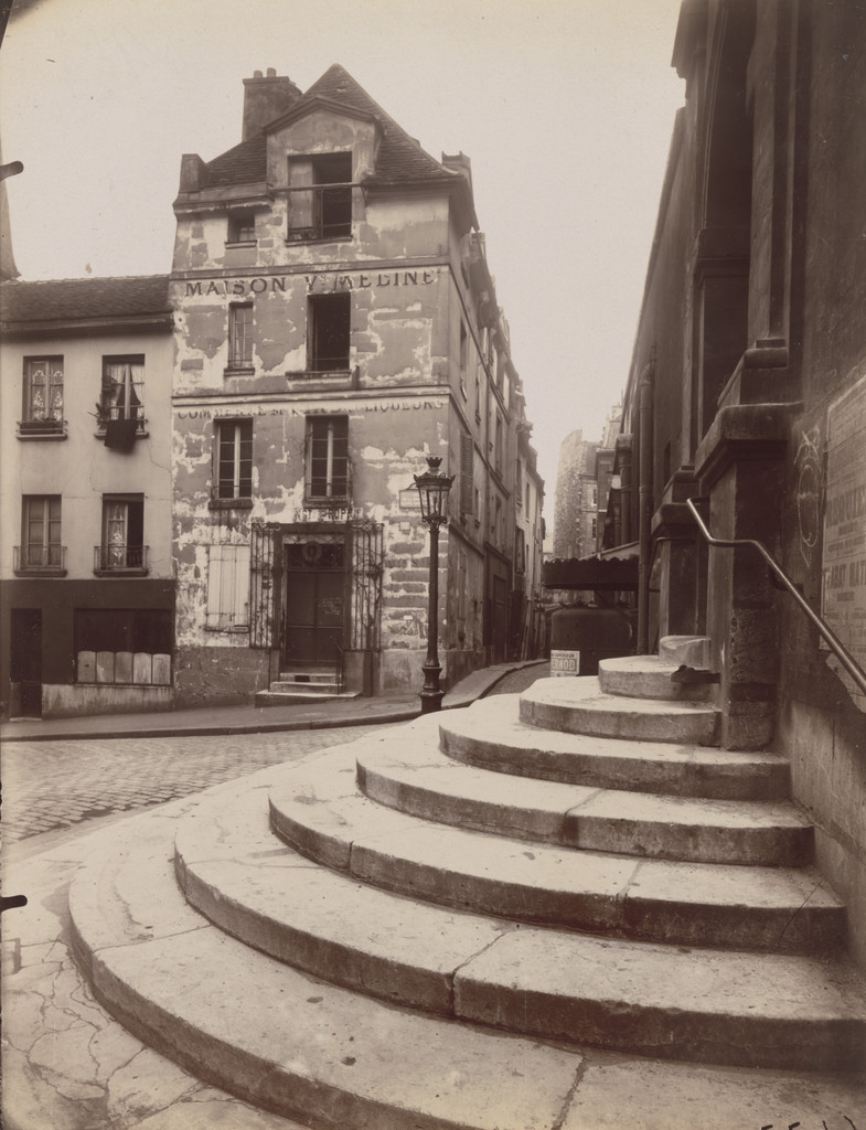 Rue de la Montagne-Sainte-Geneviève