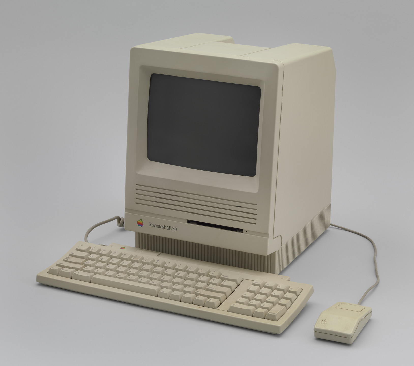 Apple, Inc.. Macintosh SE/30 Home Computer. 1989