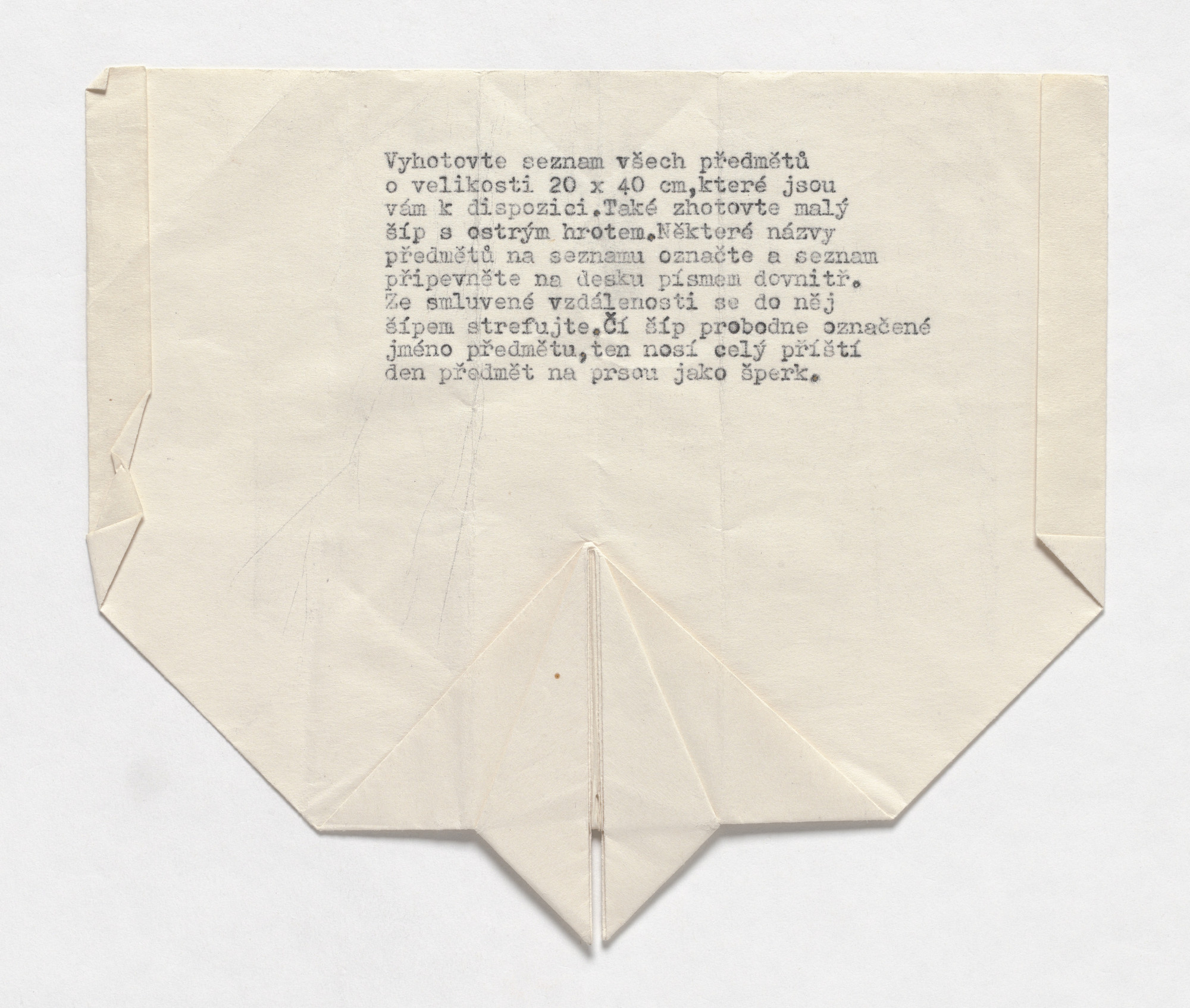 Milan Knížák. Paper Glider