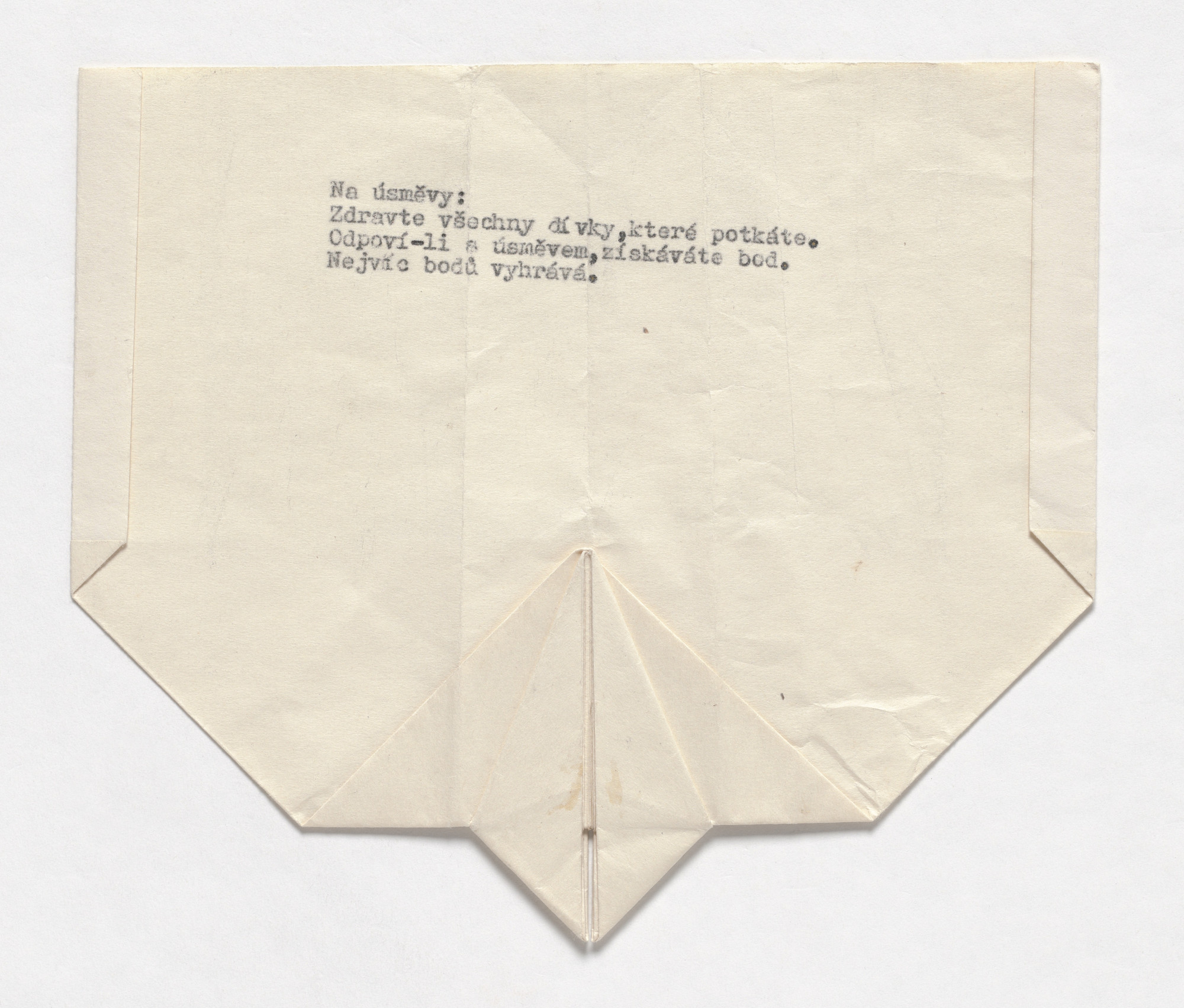 Milan Knížák. Paper Glider