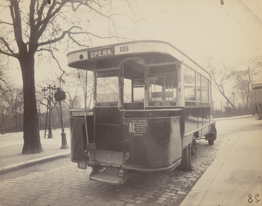 Untitled, Eugène Atget, 1910