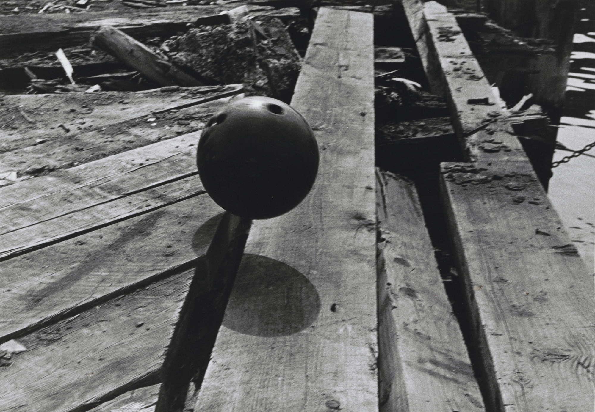William Wegman, Harry Shunk, János Kender. Pier 18 Bowling. 1971