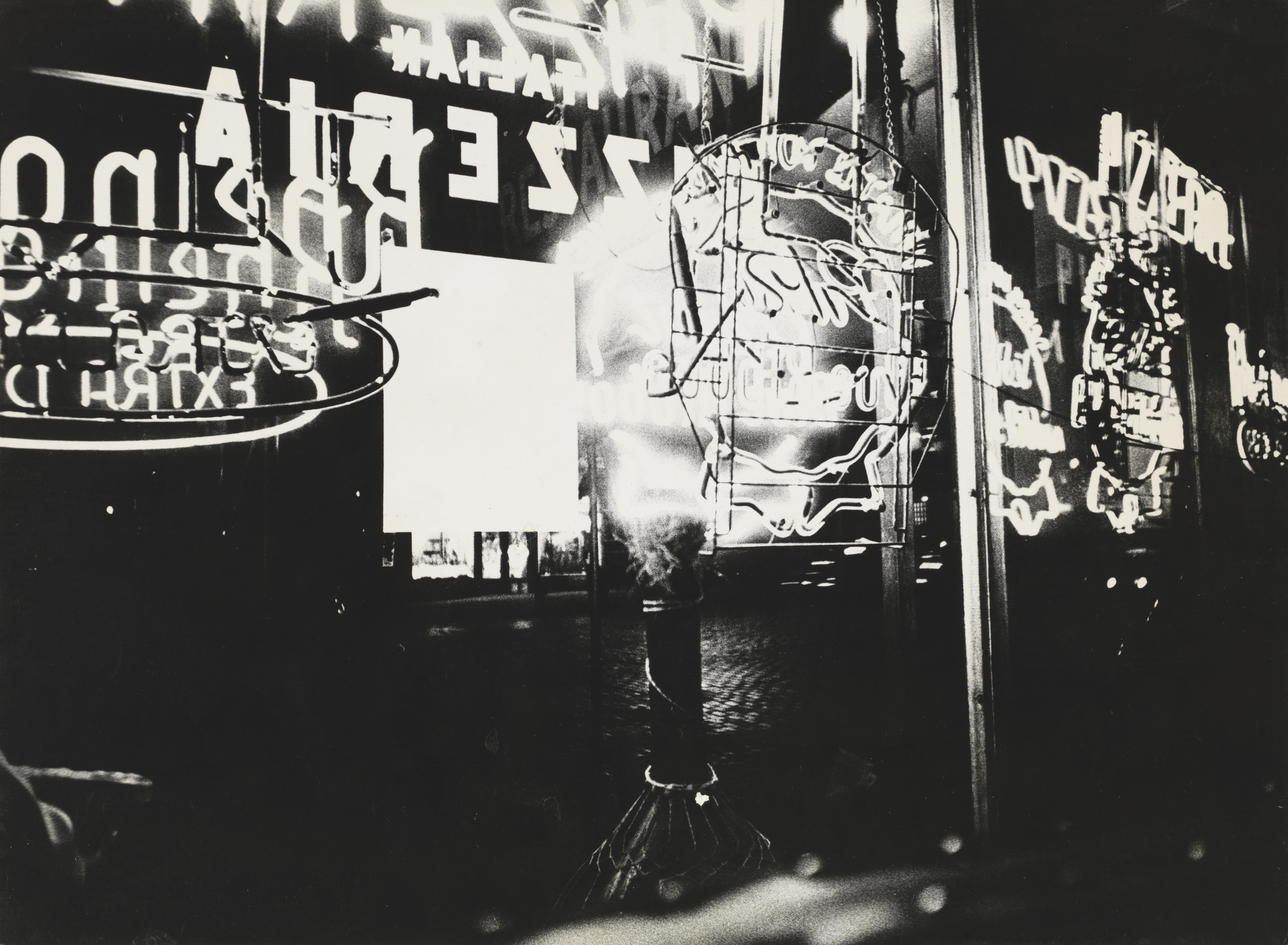 William Klein. Pizzeria, New York. 1954