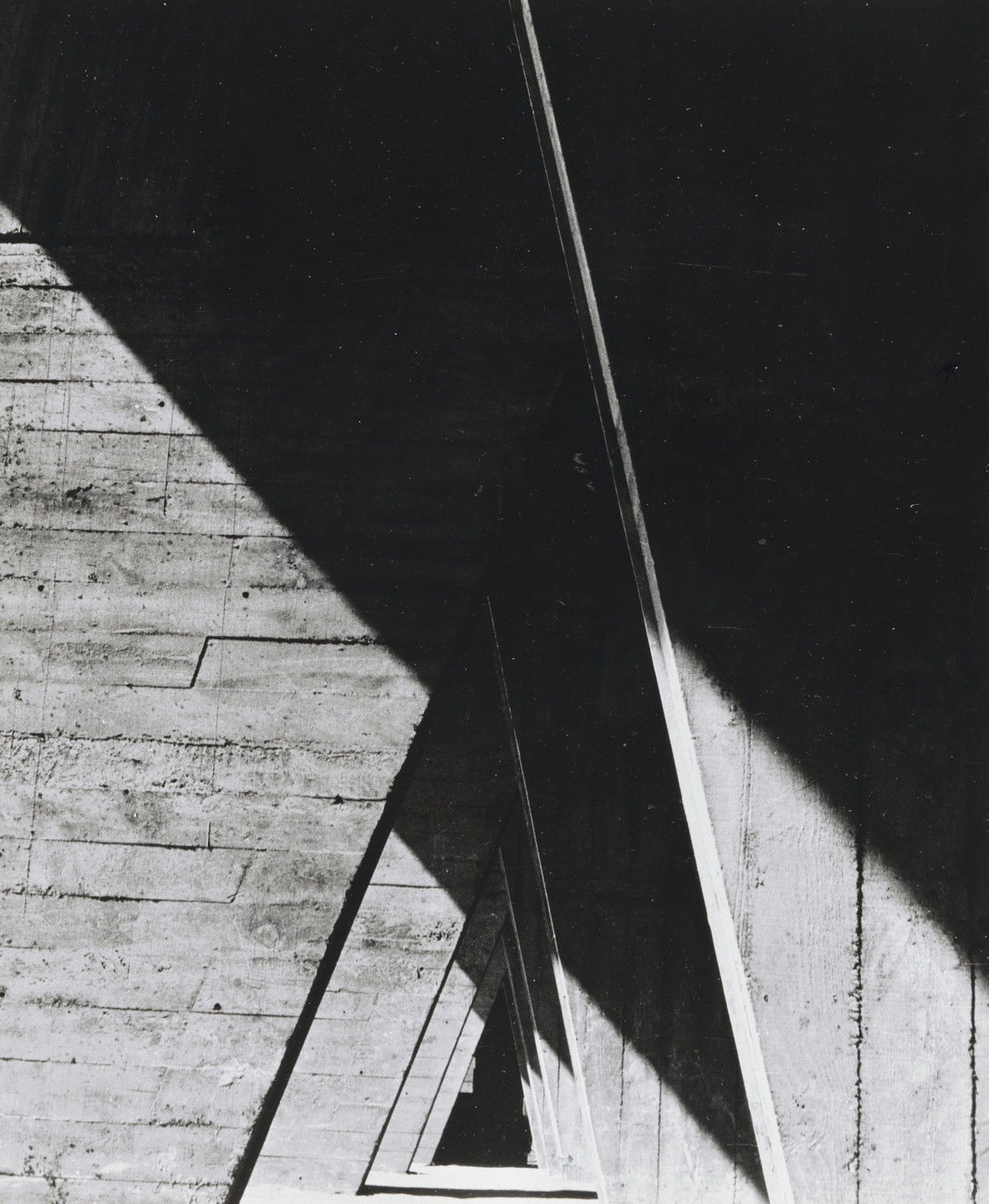 Lucien Hervé. Pilotis, the Unité d'Habitation of Nantes-Rezé, France. 1954