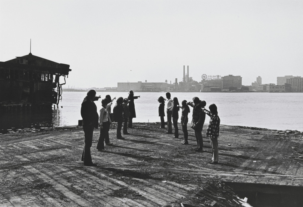 3 Configurations in Anticipation of the Equinox Sunset