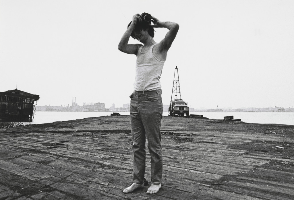 Dan Graham–Pier 18