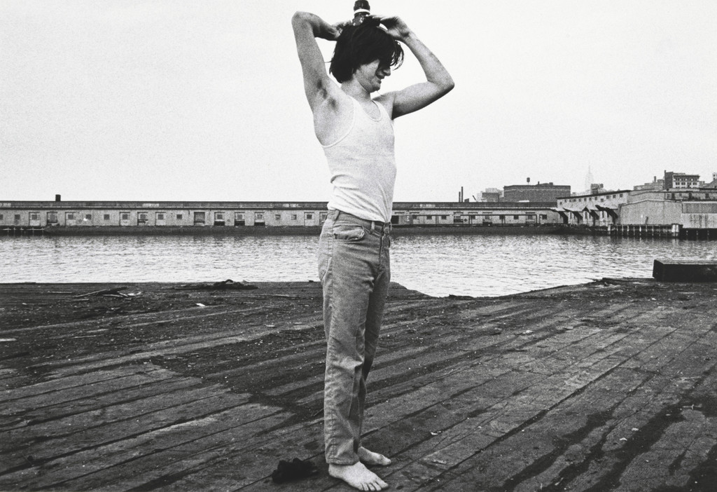 Dan Graham–Pier 18