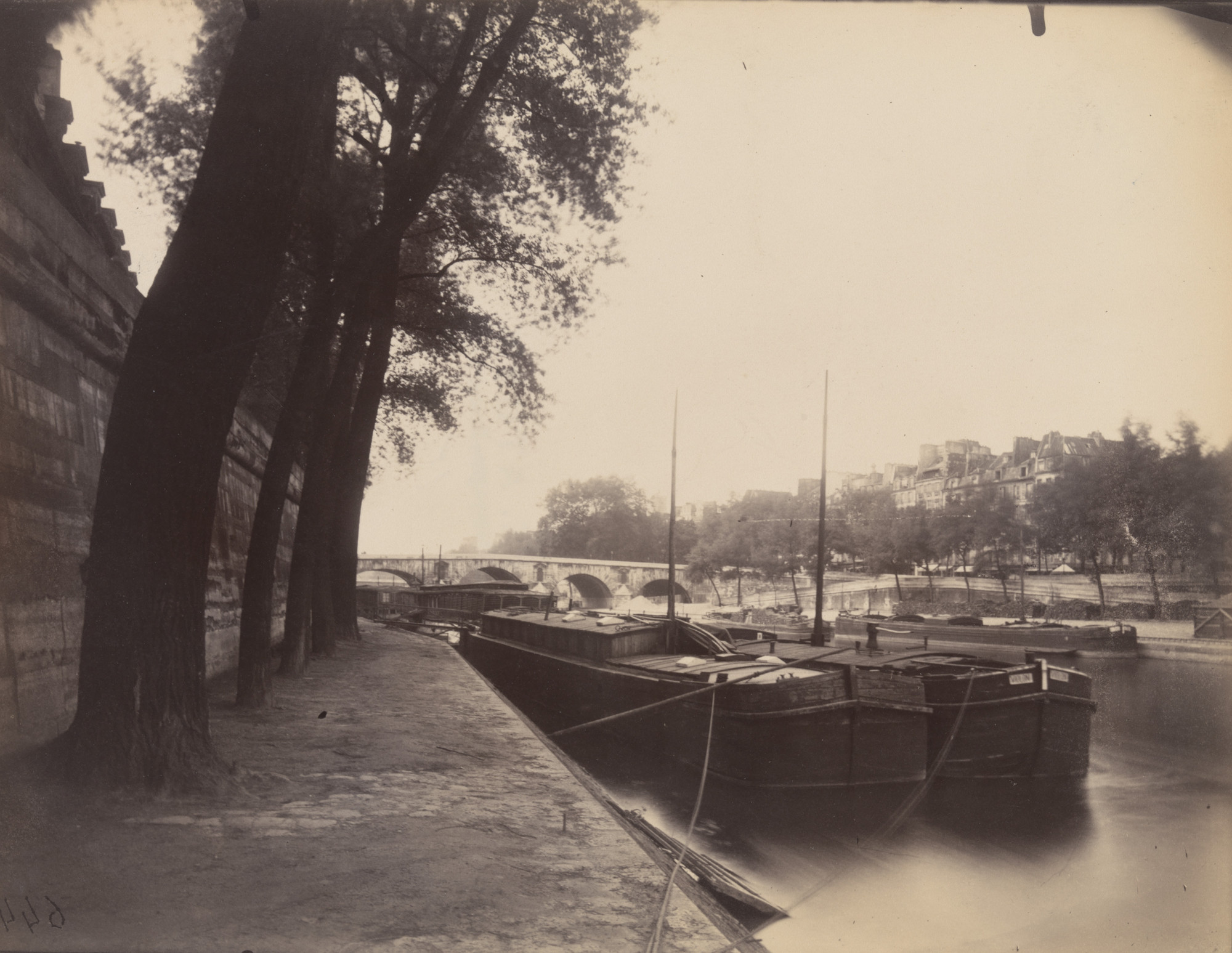 Eugène Atget. Pont Marie