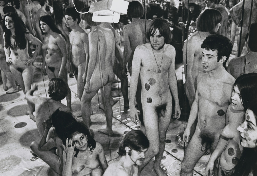 Mirror Performance, New York