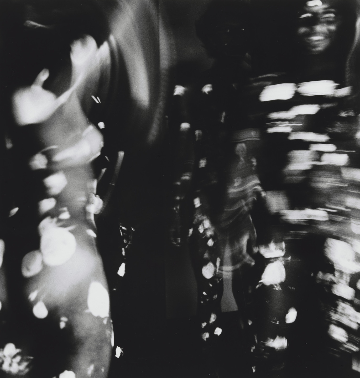 Yayoi Kusama, Harry Shunk, János Kender. Mirror Performance, New York. 1968