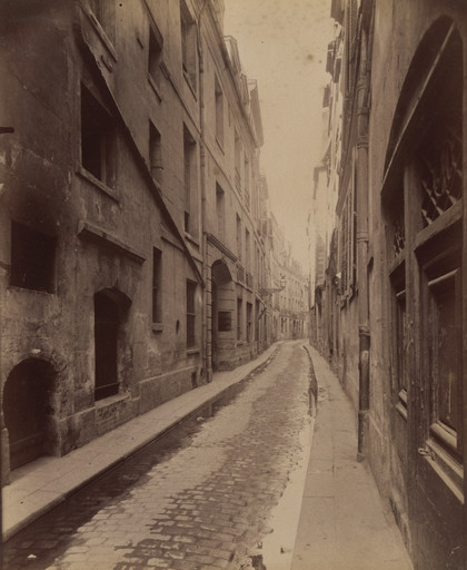 Eugène Atget. Rue Suger. 1900