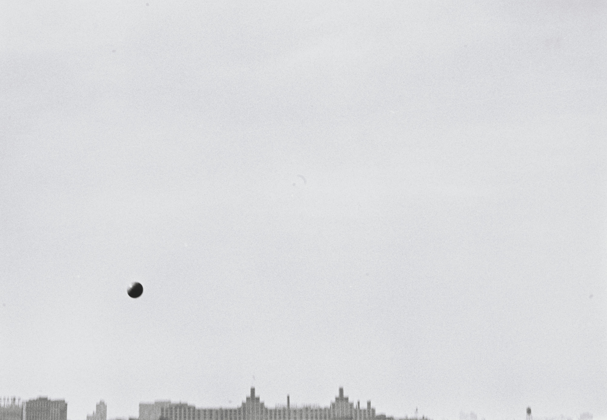 John Baldessari, Harry Shunk, János Kender. Centering Bouncing Ball. 1971