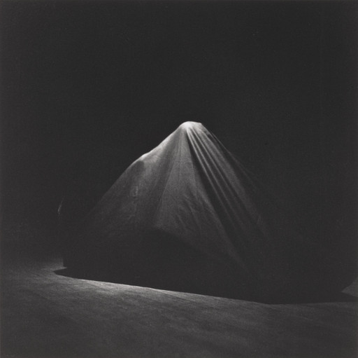 Yoko Ono. Bag Piece (1964), performed during Perpetual Fluxfest, Cinematheque, New York, June 27, 1965. 1965
