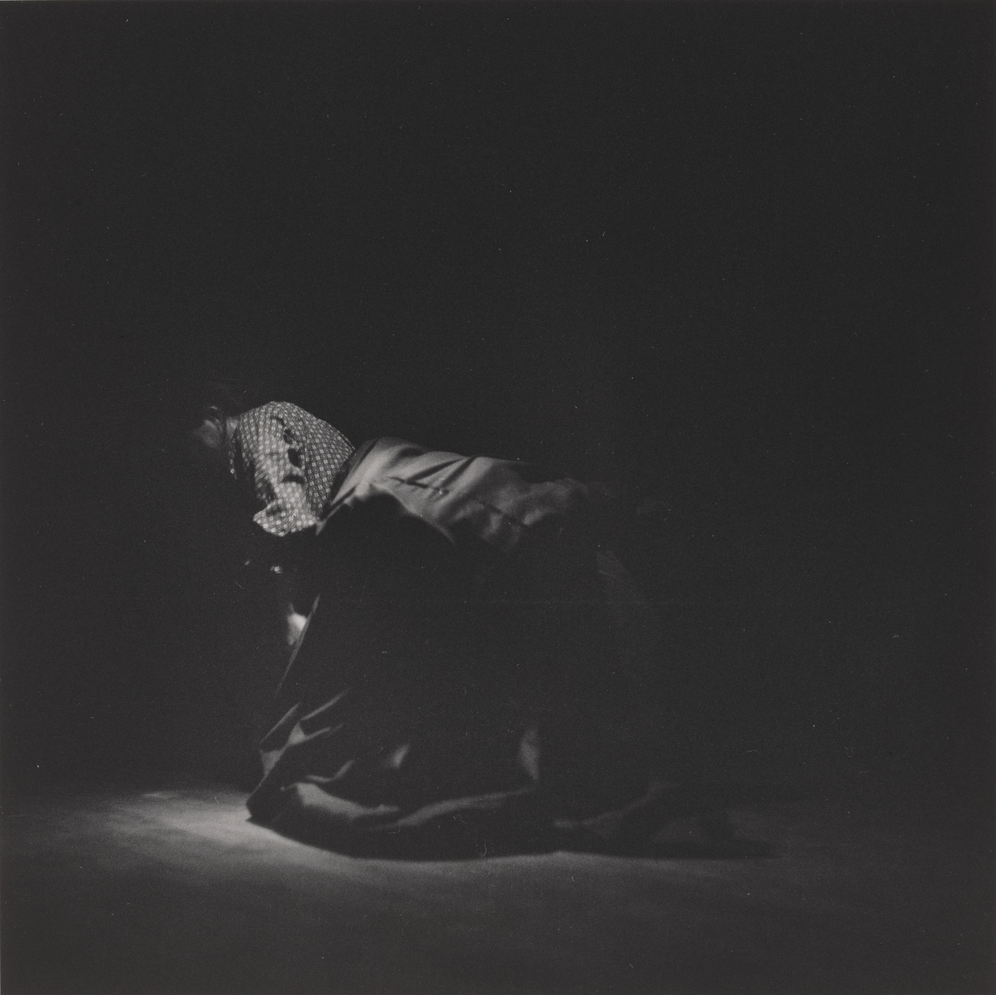 Yoko Ono. Bag Piece (1964), performed during Perpetual Fluxfest, Cinematheque, New York, June 27, 1965. 1965