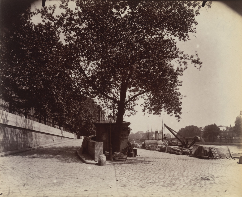 Port du Louvre