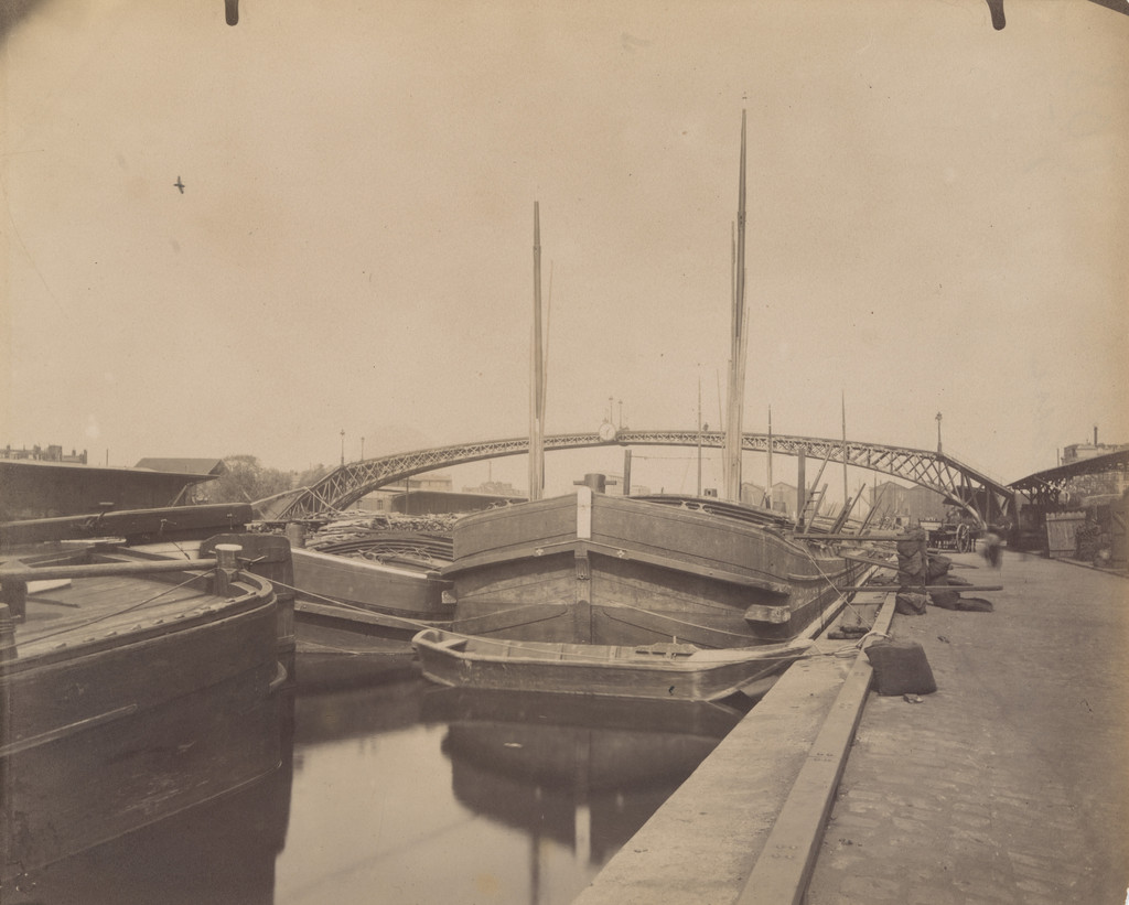 Bassin de la Villette. Quai de la Loire