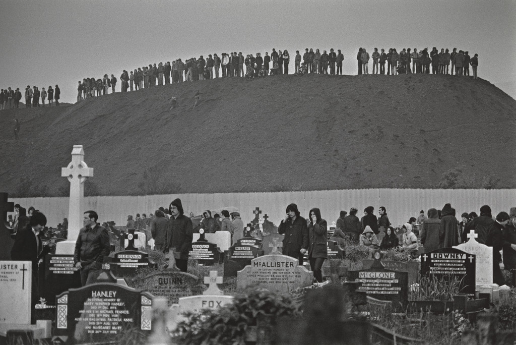 Milltown Cemetary, Burial of Bobby Sands