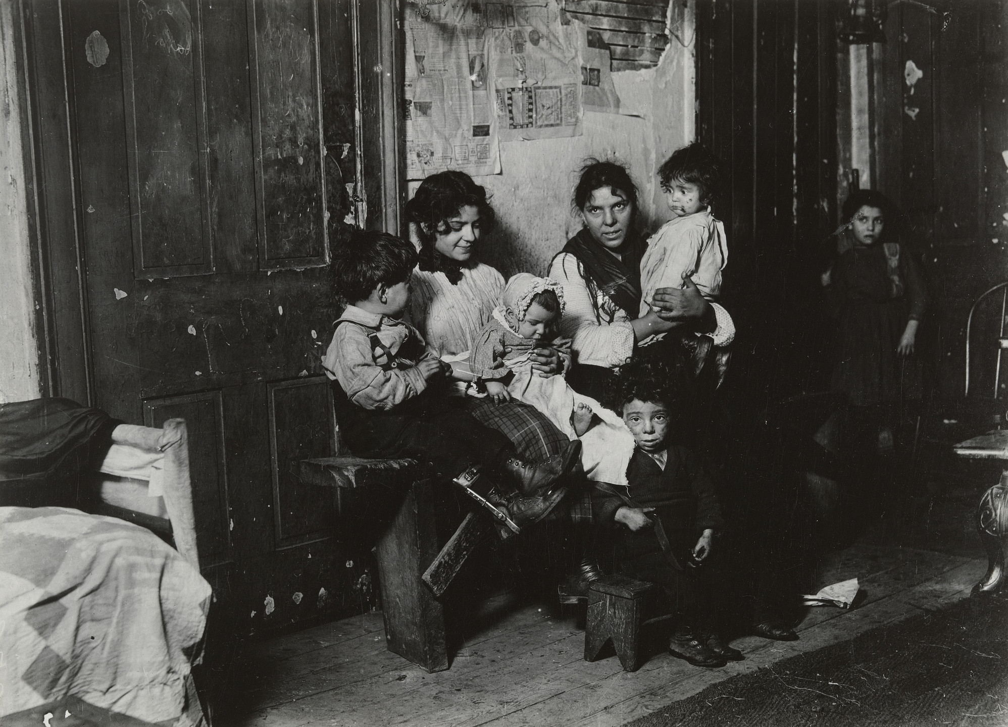 Lewis Wickes Hine. Tenement Family, Chicago. 1910