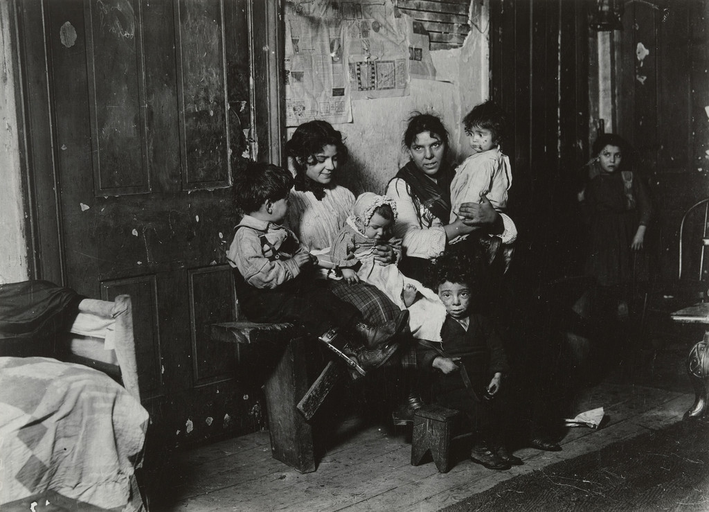 Tenement Family, Chicago