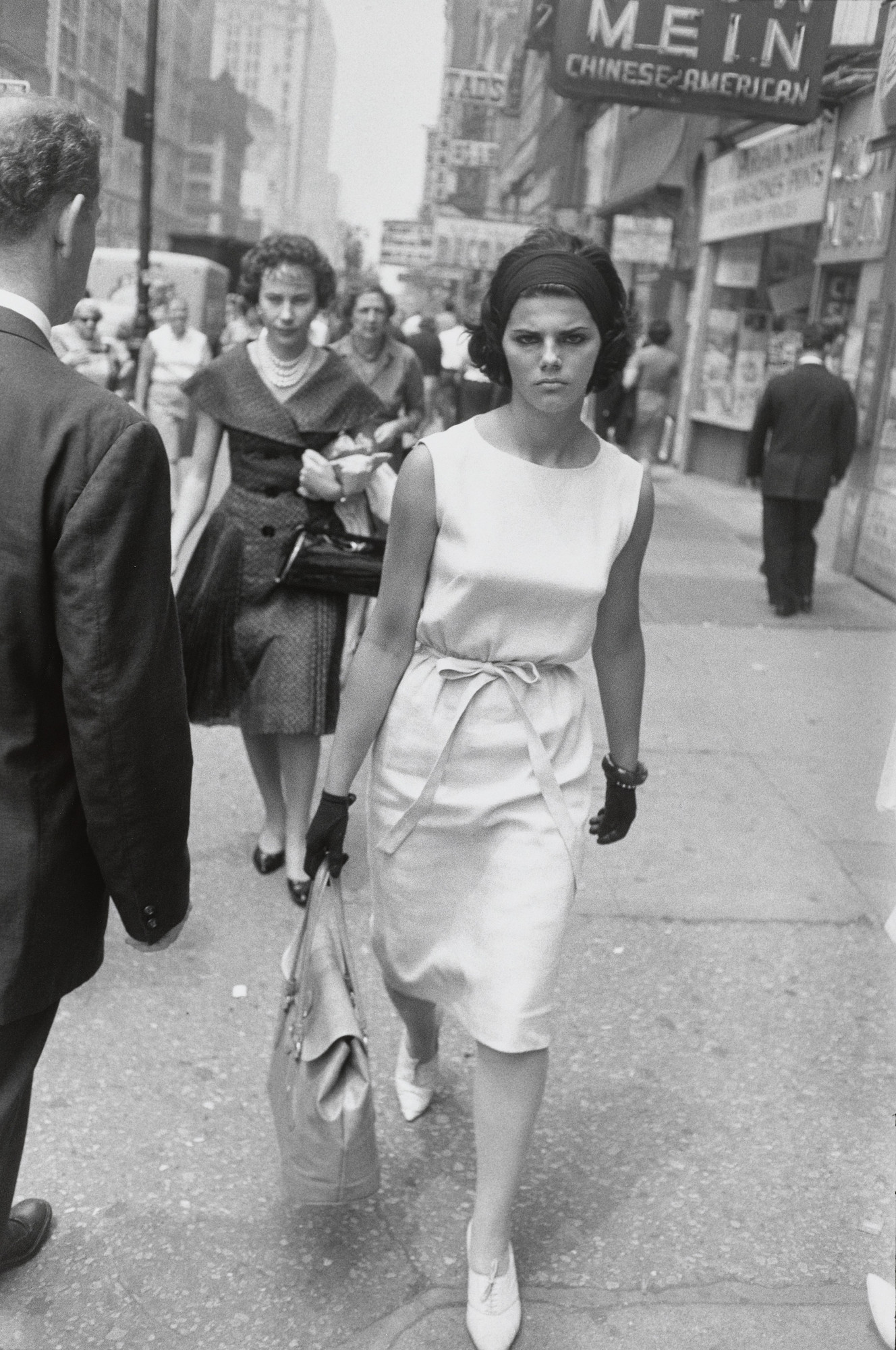 Garry Winogrand. New York. 1961 | MoMA