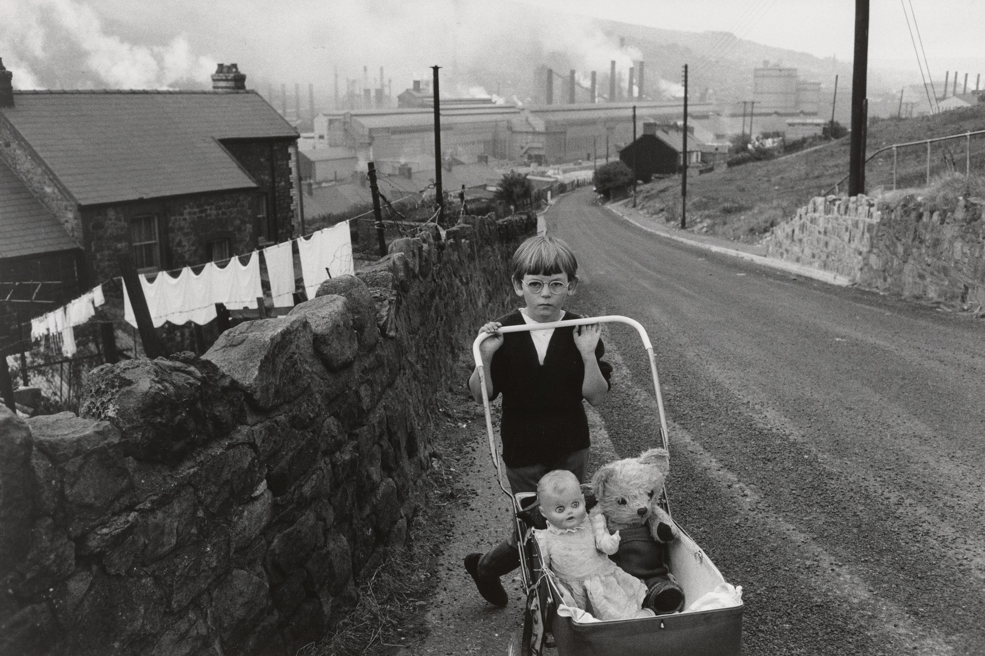 Bruce Davidson. South Wales